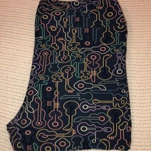 Buttery Soft LulaRoe Guitar Leggings TC